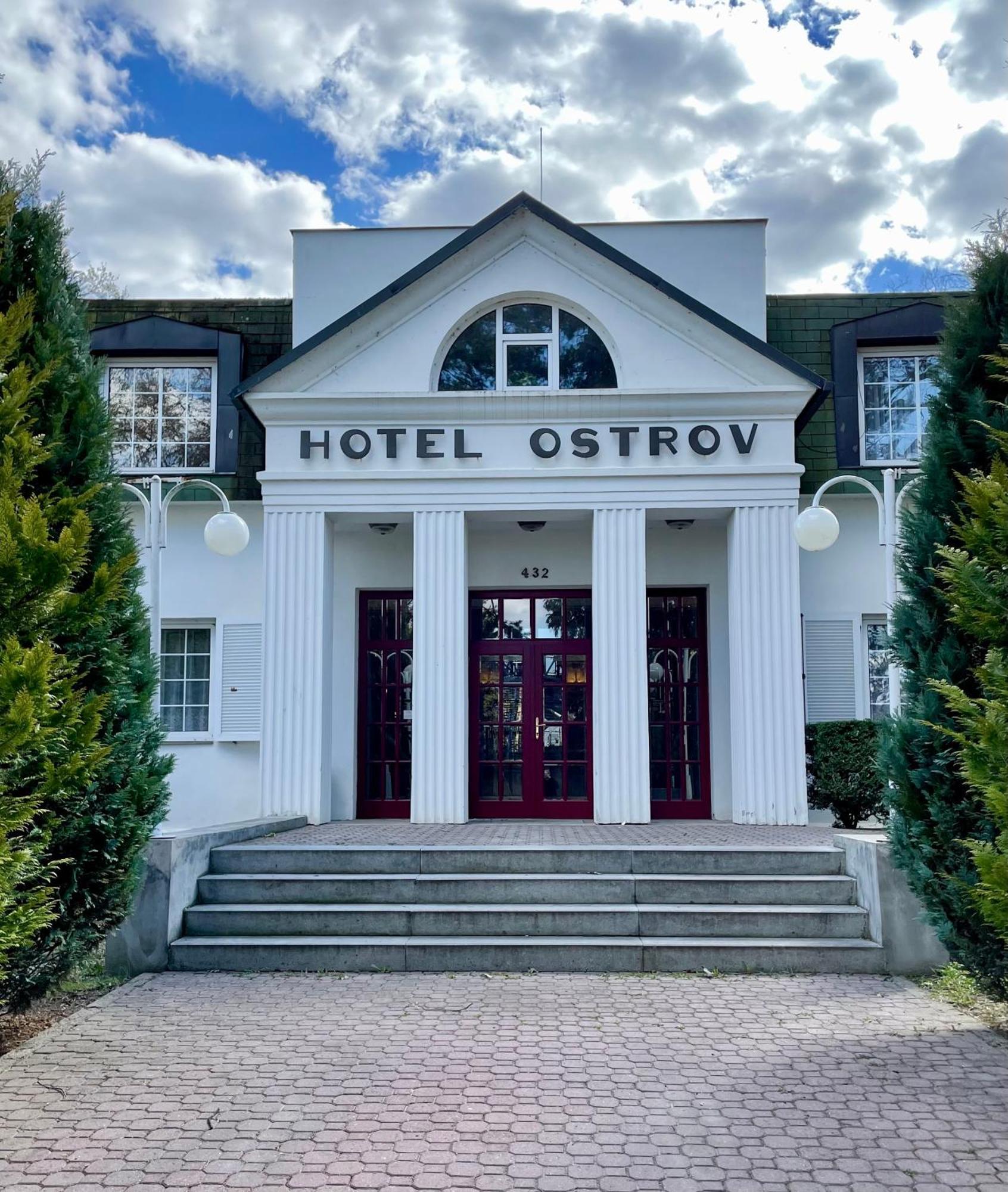 Hotel Ostrov Nymburk Exterior foto